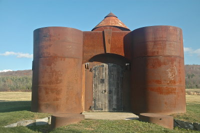 CASTLE NOP MIDD 3-29-2015.JPG