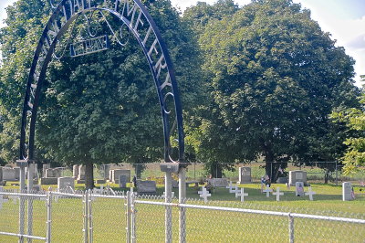 MIDDLEBURY FARMINGDALE--VETERANS 8-3-2015.JPG