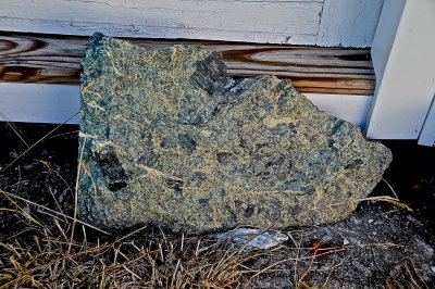 PETS 2015-10-29 4837 serpentine verde antique from historic marble quarry.JPG