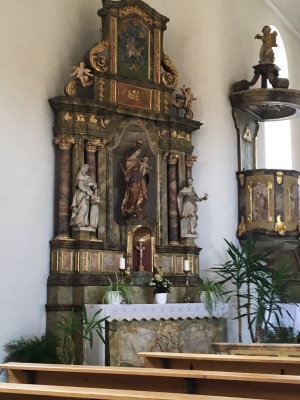 side altar
