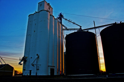 Dacoma,  OK grain elevator-sunset.