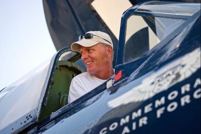 Bill Scheuerman at SunNFun 2014 in CAF Helldiver