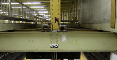 Elephant Giraffe Subway Sculptures.jpg