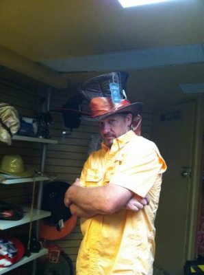 Key West, Hat fun (Mad hatter)