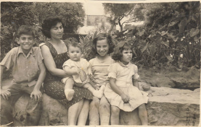 Baby me 1958 at El Parque Olivar