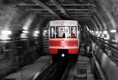 Le tunel (metro et funiculaire)