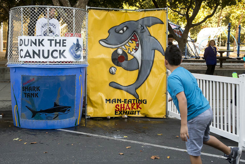 Dunk the Canuck