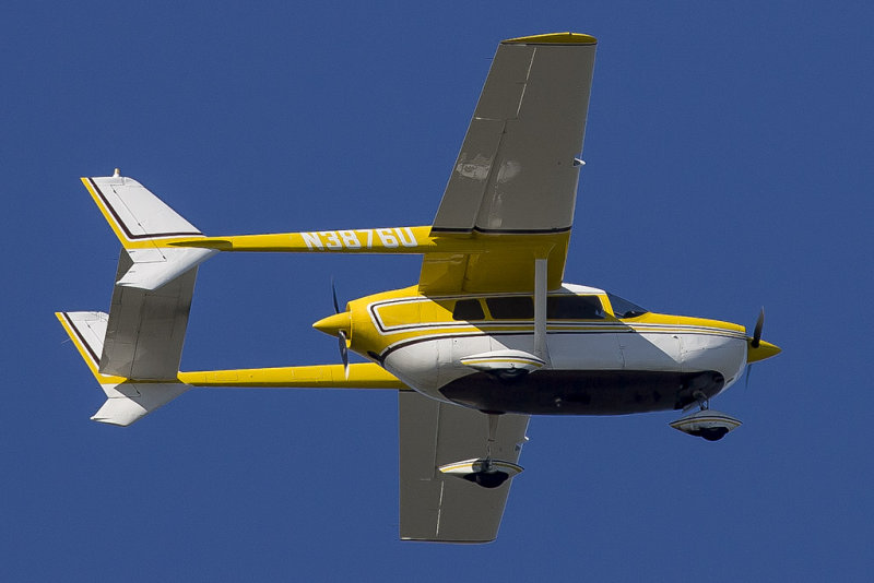 Cessna 336 Skymaster N3876U