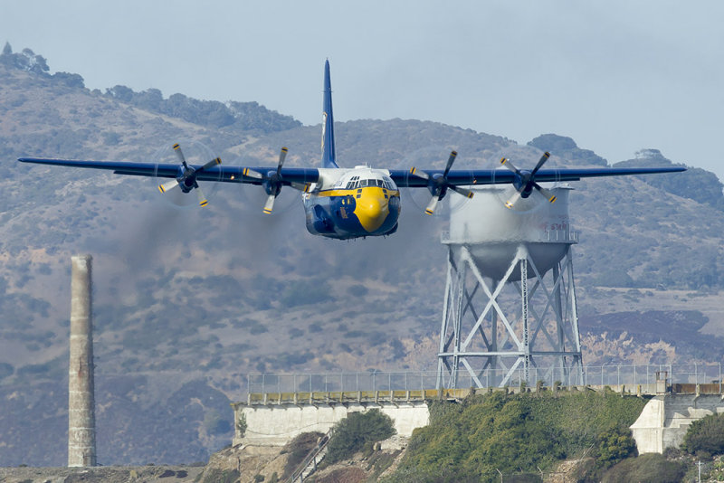 10/10/2014  Fat Albert Airlines Lockheed-Martin C-130T Hercules flying by Alcatraz