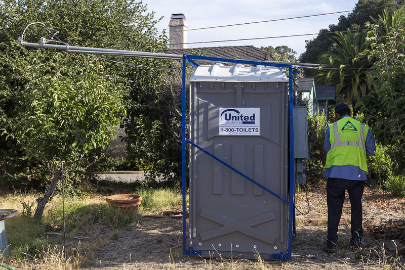 Combo Unit  Portable Toilet with Power Source