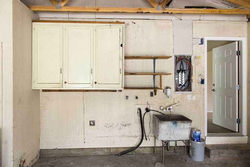 Before I removed cabinet