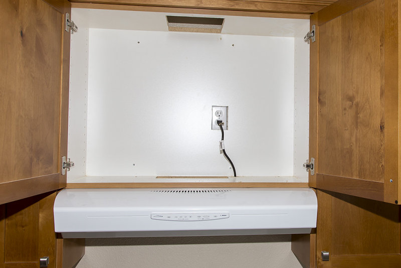 Broan Allure QS3 Series Range Hood QS336WW