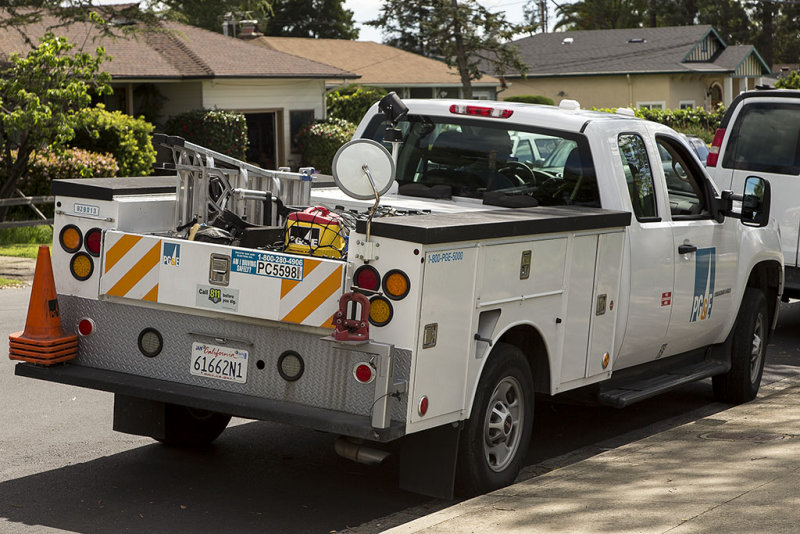 PG&E is here to install a gas meter