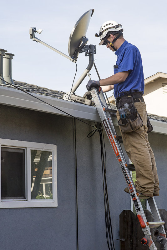 DirecTV installation of 17: Slimline-3S (SWM) Dish