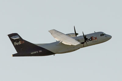 Federal Express (FedEx) ATR 42-300F N919FX