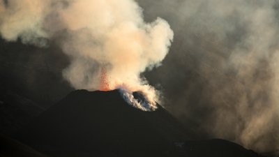 piton_de_la_fournaise_2015