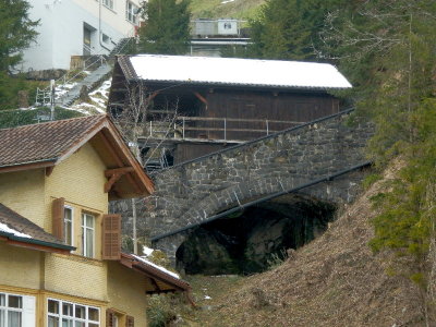 P2180056a.jpg