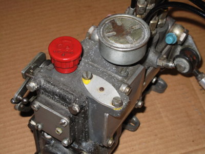 911 RSR 2.8 BOSCH MFI Fuel Pump OEM - Photo 28