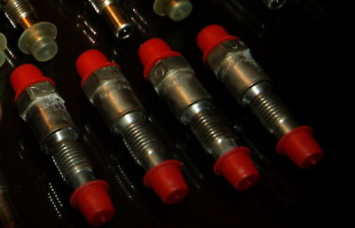 2.8 RSR BOSCH Pump & Fuel Injectors DV-0460 - Photo 3