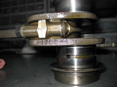 66mm 914-6 Crankshaft, 6-Bolt, OEM - Photo 3