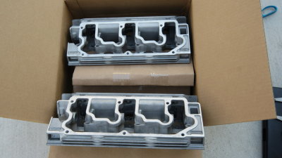 906 Camshaft Housings 47mm ID / 3-Journal Non-Spraybar Restored - Set #1 Photo 16