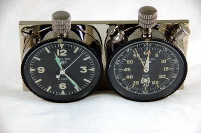 Heuer Master Time 8-Day & Monte Carlo 3-Button 12-Hour Timer Set - Photo 2