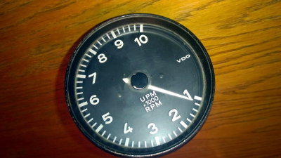 VDO 10K Mechanical Tachometer (Magnetic Movement) - Photo 2