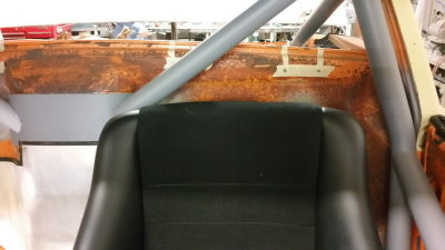 REPA Seat Belt Shoulder Brackets & Roll Bar - Photo 2