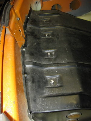 Installation - Front Oil Cooler Steel Cover, Screen & Lower Support - Photo 3