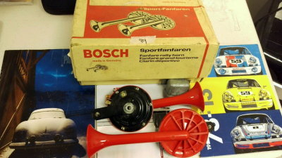 BOSCH Sport-Fanfaren Dual Tone 6v Electric Horns NOS - Photo 4