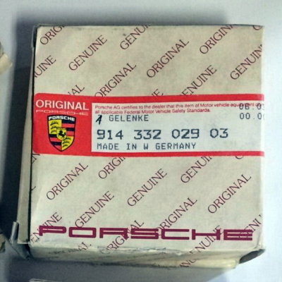 Porsche 914-4 C.V. Joints pn 914.332.029.03 OEM NOS NLA - Photo 3