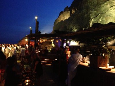 Cliff bar at El Faralln