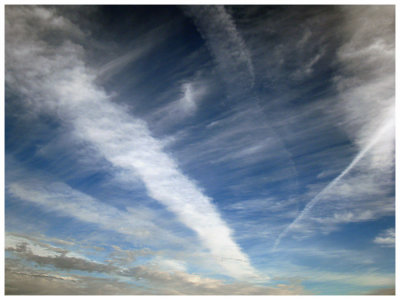 Super chemtrail (started out as a very thin line and then expanded into this)