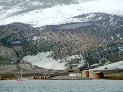 Whalers Bay, with visiting yacht