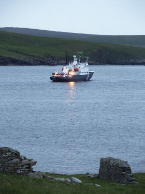 2159 Polar Pioneer off Mousa