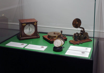 2425: Museum exhibit