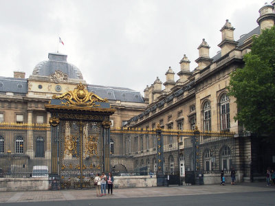 2455 Palais de Justice