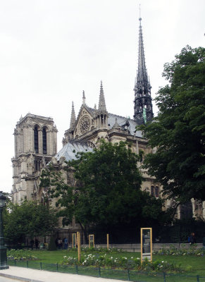 2476 Notre Dame Cathedral
