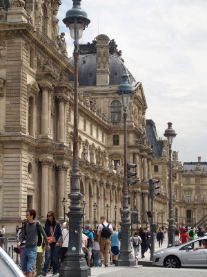 2583: A bit more of the Louvre