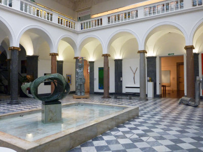 0210 Aberdeen Art Gallery