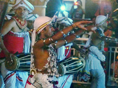 Perehera Festival 1321
