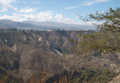 View from the Mirador del Rio Pisque  5