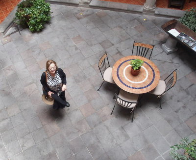 0020: Courtyard in La Casona