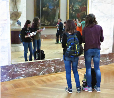IMG_5729 Twp girls in the Grande Galerie.jpg