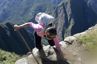 the most scary moment to climb Huayna Picchu