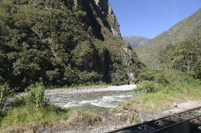 Aguas Calientes - Ollantaytambo train