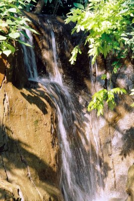 0004_waterfall.JPG