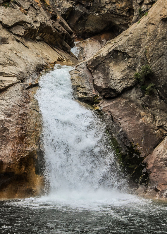 Roaring River Falls in Kings Canyon National Park