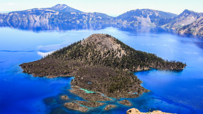 Wizard Island (6,940 ft) from the Watchman Overlook in Crater Lake National Park