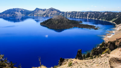 Wizard Island and the Devils Backbone (lower right) from the North Junction in Crater Lake National Park
